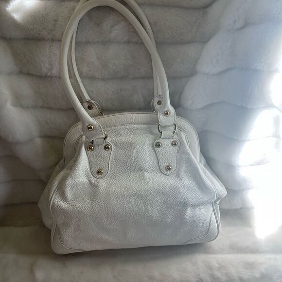 Guia’s made in Italy off white pebble leather Satchel with gold tone har… - Picture 5 of 12